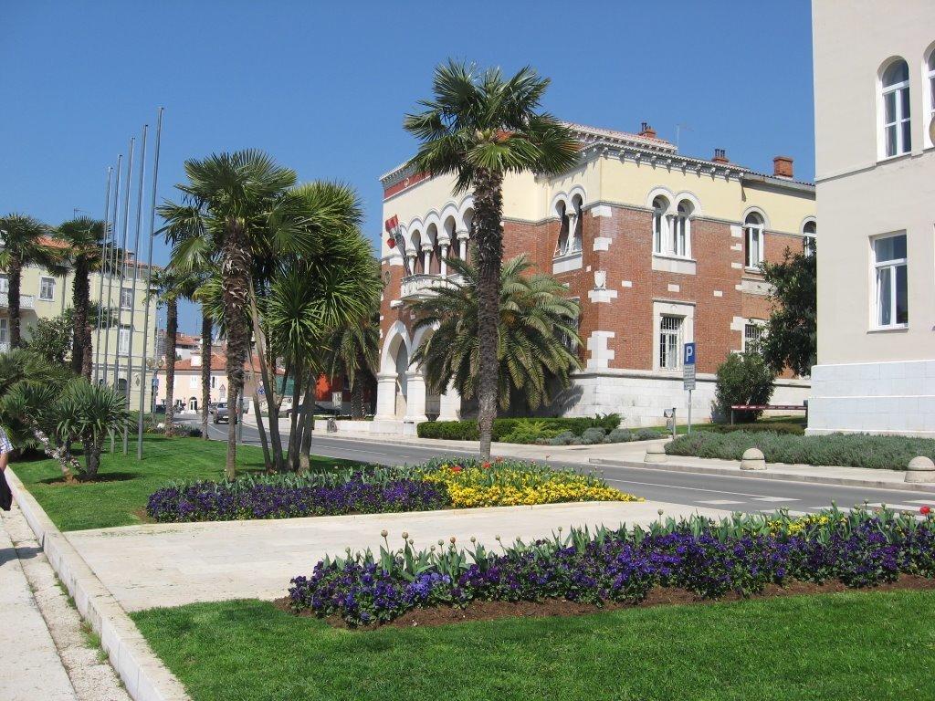 Apartments Mladenka Poreč Exterior foto